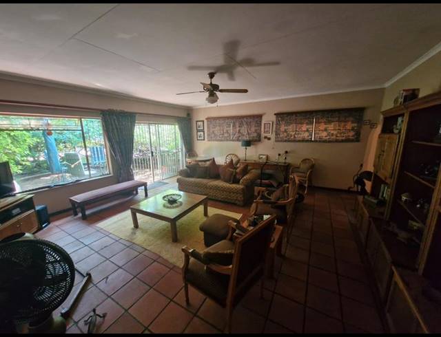 FARM FOR SALE IN LAEZONIA